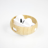 Les écouteurs Bluetooth TUNE en bambou sans fils, personnalisable dans nos ateliers