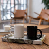 mug color noir à personnaliser avec votre logo