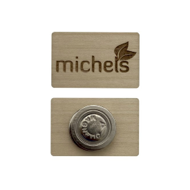 Badge français Bois Rectangle - personnalisable avec votre logo