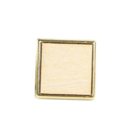 Pin's carré bois or - 18mm